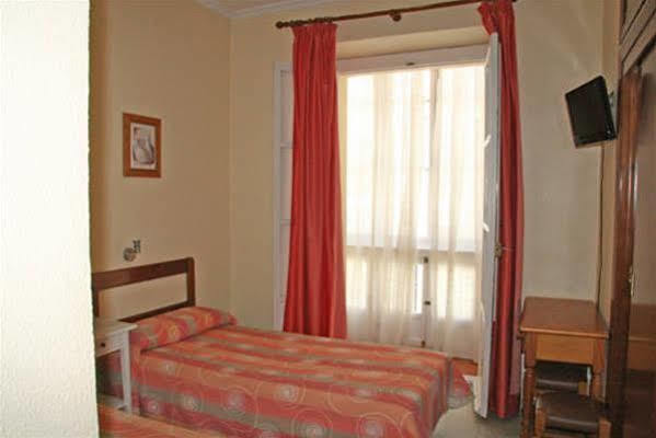 Hostal Bahia Кадис Экстерьер фото